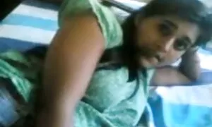 Naïf fille asiatique suce mec vidéo xxx gratuit et puis adore son sperme