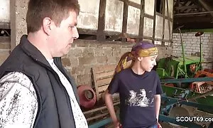 Teeny amateurs-brune qui film x pornovor aime la bite