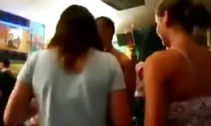 Japonais salope baise et obtient sperme sur tu kiff xxx Visage 1