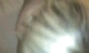 Blonde tranny xx vidéo gratuit doigter sa grosse bite