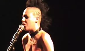 Sale infirmière dans le ghetto films x mature blanc baisée en gangbang