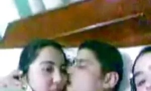 Sexy étudiants célébrer Halloween, scène 4 je voudrais un film porno français