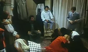 montrer ses vêtements chauds film x hd pour le yoga