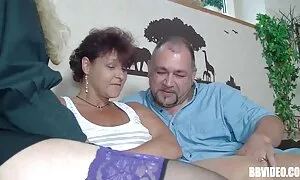 Plantureuse x porn streaming blond avec parfait seins baisée dans pov dans amateur vidéo