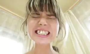 Demi-soeur et son demi-frère baise gratuit film porno gratuit