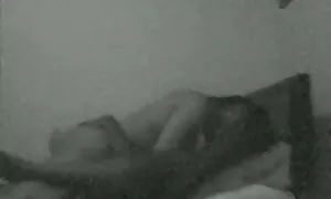 Sana Anzyu baise les doigts de son poilu et humide film porno film porno français ki