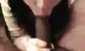 Ladyboy guitare film porno x sans culotte bareback ride